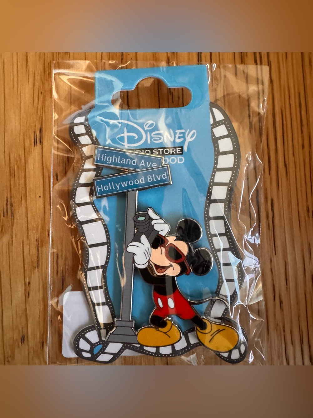 Disney D23 2026 DSSH Hollywood Studio Store Mickey Mouse Street Sign Pin